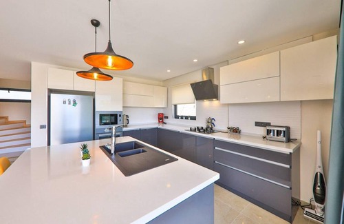 Kas Villa | 620 m² Villa ∙ 3 bedrooms ∙ 10 guests