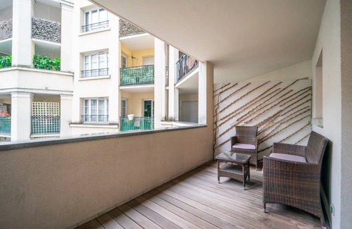 Faubourg de l'Arche Apartment | 63 m² Apartment ∙ 2 bedrooms ∙ 4 guests