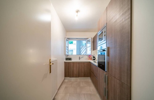 Faubourg de l'Arche Apartment | 63 m² Apartment ∙ 2 bedrooms ∙ 4 guests