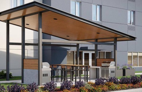 Auburn Hills Hotel | 63 m² Hotel ∙ 5 guests