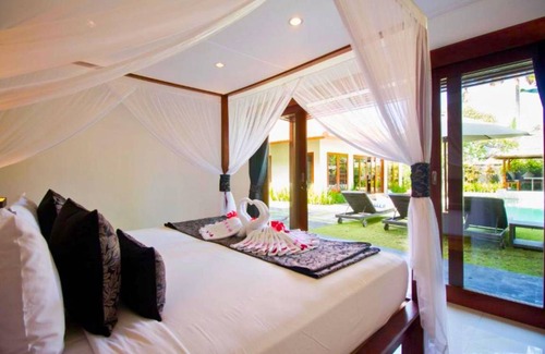 Berawa Villa | 630 m² Villa ∙ 4 bedrooms ∙ 8 guests