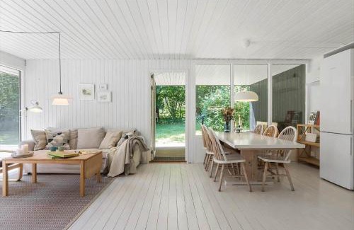 Melby House | 631-N-Melby-Ved-Hojen-19