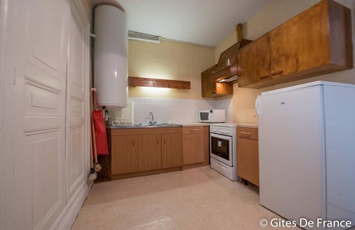 Roche-Charles-la-Mayrand House | 63g63892 - Roche-charles-la-meyrand