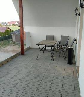 Slesin Apartment | 64 m² Apartment ∙ 1 bedroom ∙ 4 guests