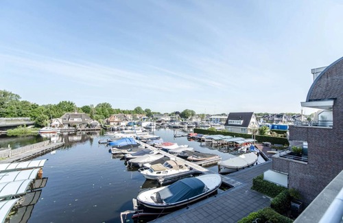 Merenwijk Apartment | 64 m² Apartment ∙ 1 bedroom ∙ 2 guests