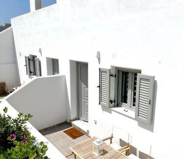 Perivolos Apartment | 64 m² Apartment ∙ 5 guests
