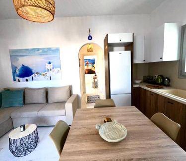 Perivolos Apartment | 64 m² Apartment ∙ 5 guests