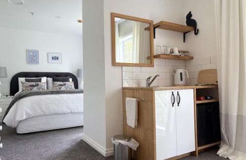 Ohoka Bed & Breakfast | 64 Mandalea B&B