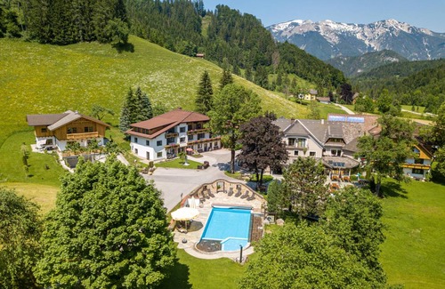Rossleithen Apartment | 65 m² Apartment ∙ 2 bedrooms ∙ 3 guests