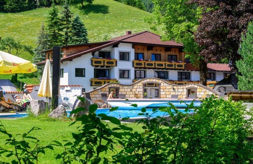 Rossleithen Apartment | 65 m² Apartment ∙ 2 bedrooms ∙ 3 guests
