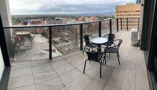 Adelaide Central Business District Apartment | 65 m² Apartment ∙ 2 bedrooms ∙ 4 guests