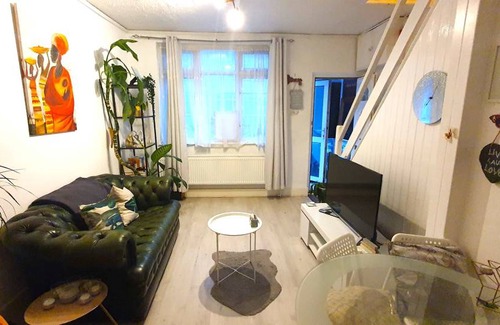 Gascoigne Apartment | 65 m² Apartment ∙ 2 bedrooms ∙ 4 guests