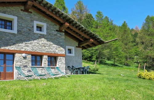 Sampeyre Ski Chalet | 65 m² Chalet ∙ 2 bedrooms ∙ 5 guests