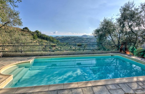 Civezza House | 65 m² Farmhouse ∙ 2 bedrooms ∙ 7 guests