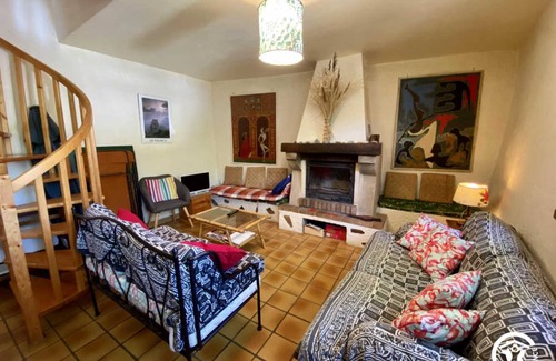 Padern House | 65 m² Gîte ∙ 3 bedrooms ∙ 5 guests