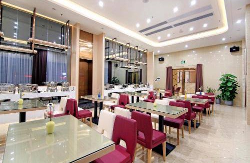 Sanxiang Hotel | 65 m² Hotel ∙ 10 guests