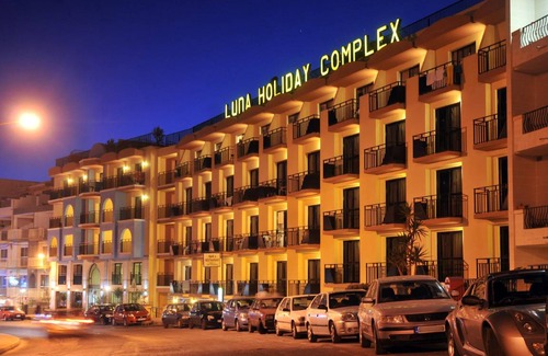 Għadira Hotel | 65 m² Hotel ∙ 2 bedrooms ∙ 127 guests