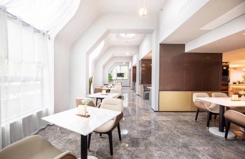 Wuchang Hotel | 65 m² Hotel ∙ 2 guests