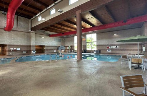 Stevens Point Hotel | 65 m² Hotel ∙ 2 bedrooms ∙ 127 guests