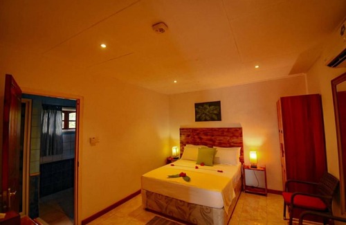 Silhouette Island House | 65 m² House ∙ 1 bedroom ∙ 3 guests