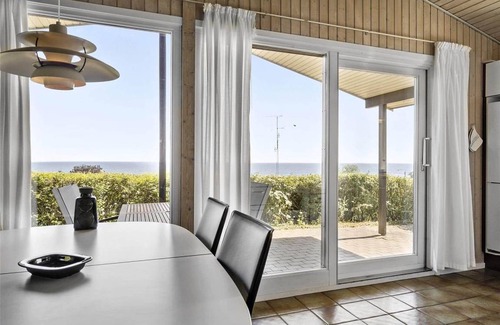 Sandkaas House | 65 m² House ∙ 3 bedrooms ∙ 6 guests