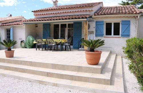 Plage de la Garonnette House | 65 m² House ∙ 3 bedrooms ∙ 6 guests