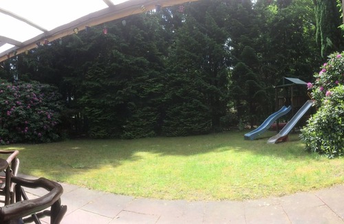 Region Hannover District House | 65 sqm wooden house for 6 people on 1000 sqm of forest land, dogs welcome!