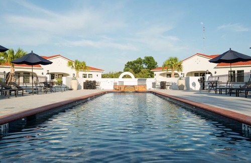 Nemo Hotel | 650 m² Hotel ∙ 3 bedrooms ∙ 12 guests