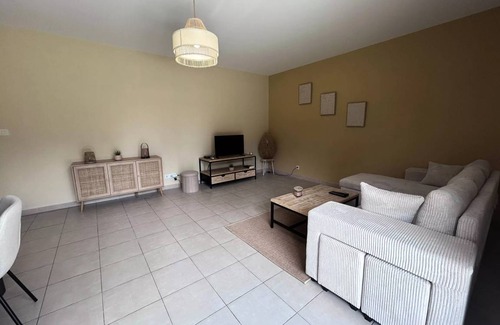 Saint-Arnoult Apartment | 66 m² Apartment ∙ 2 bedrooms ∙ 6 guests