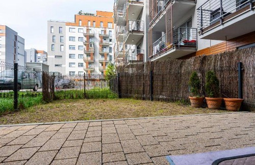Katowice Apartment | 66 m² Apartment ∙ 2 bedrooms ∙ 6 guests