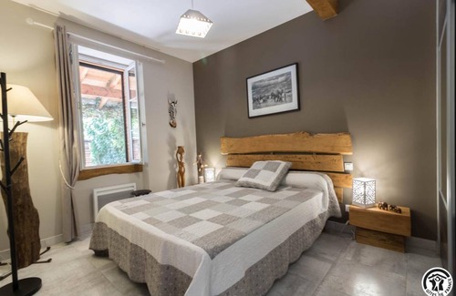 Levignac House | 66 m² Gîte ∙ 2 bedrooms ∙ 4 guests