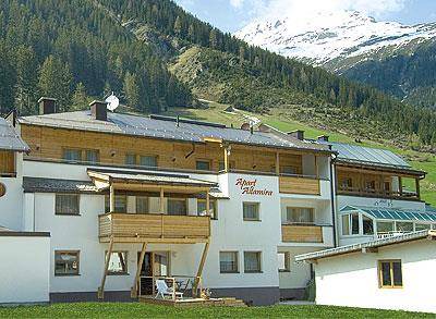 Paznaun Apartment | 67 m² Apartment ∙ 2 bedrooms ∙ 6 guests