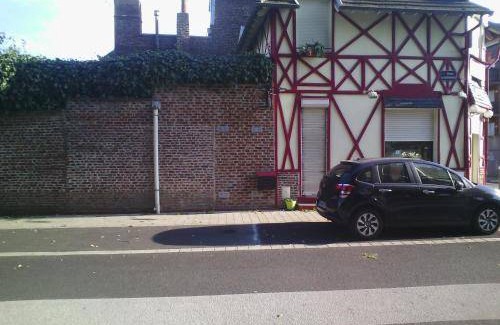 Faubourg de Bethune Apartment | 68 m² Apartment ∙ 3 bedrooms ∙ 4 guests