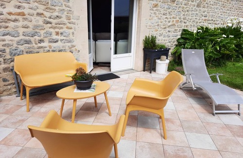 Audouville-la-Hubert House | 68 m² House ∙ 2 bedrooms ∙ 4 guests