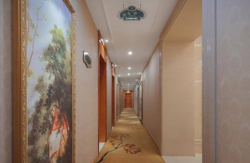 Jinan Hotel | 68 m² Hotel ∙ 2 bedrooms ∙ 4 guests