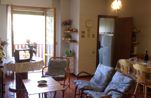 Cassina Valsassina Apartment | 6guests-skiing-mountainviews-fireplace-freeparking