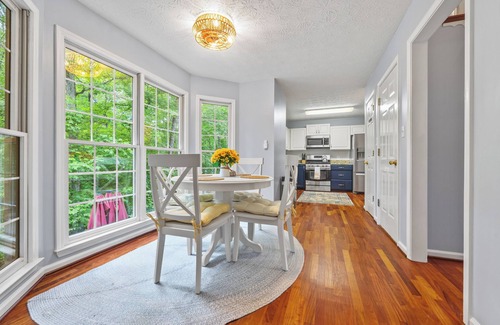 Acworth Apartment | 7.7 mi to LakePoint Sports - Near Historic DT - HotTub