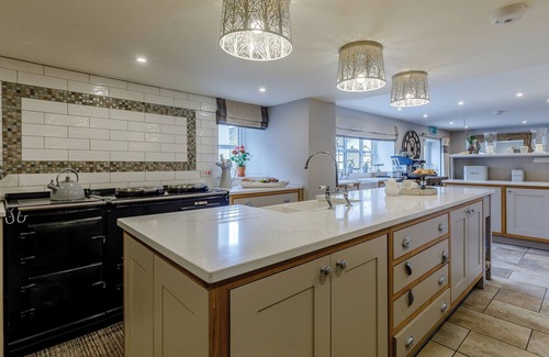 Llandegla Cottage | 7 bedroom accommodation in Llandegla, near Wrexham