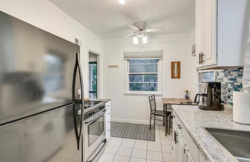 Richfield House | 7 Mi to Downtown Minneapolis Home with Fire Pit!