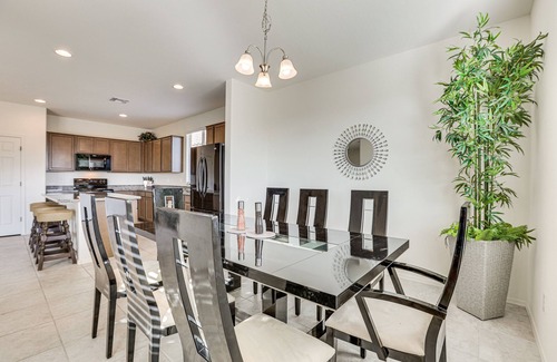 Phoenix House | 7 Mi to State Farm Stadium: Peoria Home!