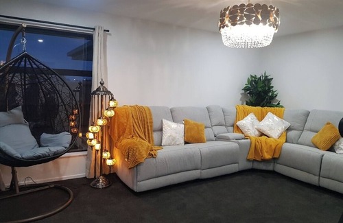 Northwood House | 7 minutes drive from Chch airport