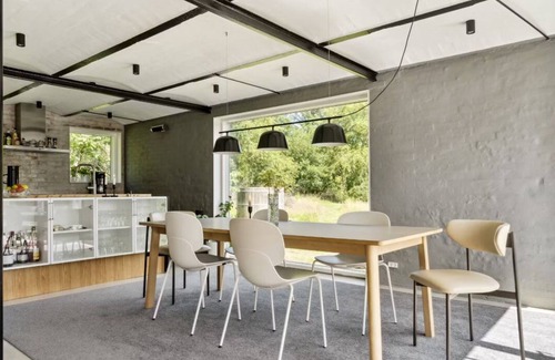 Hemmet House | 7 minutes walk to the fjord | Idyllic house in nature