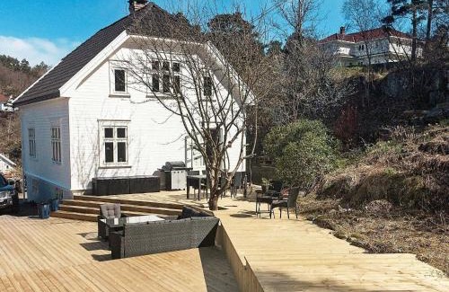 Hovag House | 7 person holiday home in Høvåg
