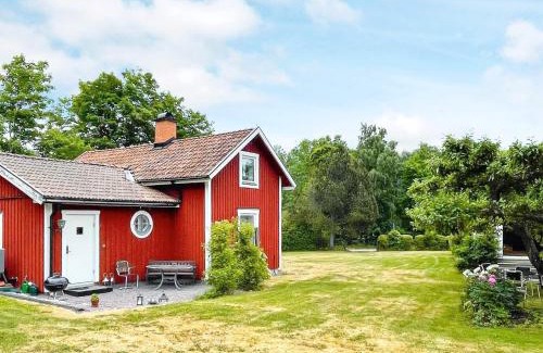 Nordostra Motala House | 7 person holiday home in MOTALA-By Traum