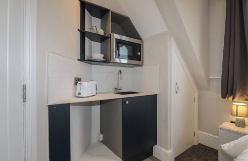 Seaford Cottage | 7 THE CUCKMERE, pet friendly, country holiday cottage in Seaford