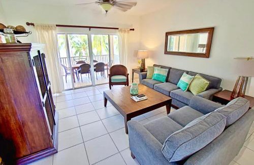 Rum Point House | 7 Up Condo at Kaibo Kai