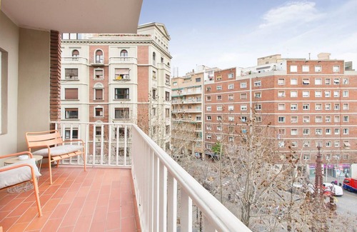 La Sagrada Familia Apartment | 70 m² Apartment ∙ 4 bedrooms ∙ 6 guests