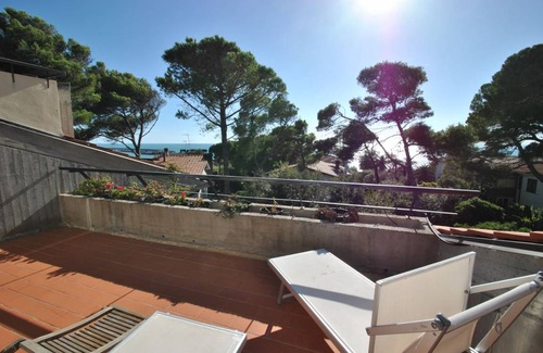 Castiglioncello Apartment | 70 m² Apartment ∙ 3 bedrooms ∙ 7 guests