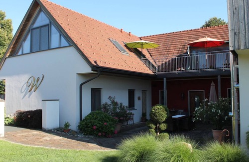 Gleinstatten Apartment | 70 m² Apartment ∙ 1 bedroom ∙ 4 guests