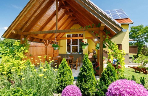 Velence Apartment | 70 m² Apartment ∙ 2 bedrooms ∙ 4 guests